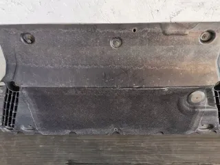 8W0863821B Декоративная крышка двигателя Audi A4 B9 Арт e11650930, вид 2