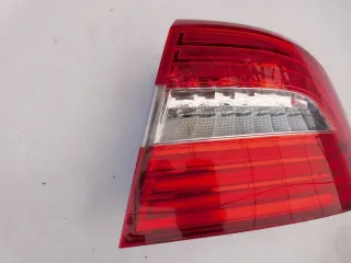 3T5945096A Фонарь задний правый Skoda Superb 2 Арт e11636597, вид 2