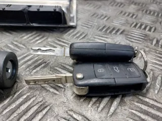 3B0907551CH 4B0905851 3U0920840C Блок управления двигателем Skoda Superb 1 Арт e11631729, вид 4