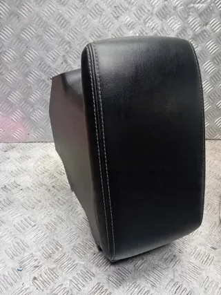  Подлокотник Mitsubishi Outlander 3 restailing 2 Арт e11622057, вид 1