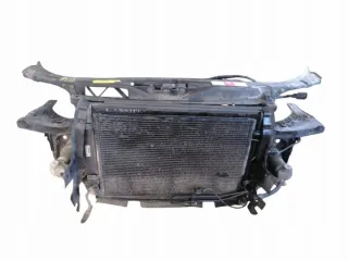 8E0121251 Радиатор (основной) Audi A4 B6 Арт e11620633, вид 2