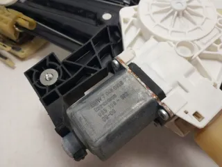 70460310 1170460310 Моторчик стеклоподъемника BMW 7 F01/F02 Арт e11595502, вид 4