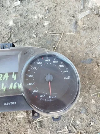6J0920800K Щиток приборов (приборная панель) Seat Ibiza 4 Арт e11594570, вид 2