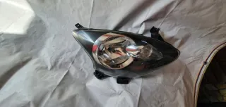 81110-0H070 Фара правая Toyota Aygo 1 Арт e11591806, вид 1