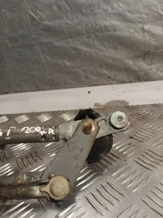 85110-12A10 Механизм стеклоочистителя (трапеция дворников) Toyota Auris 1 Арт e11585917, вид 6