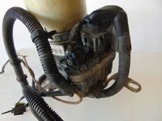 13292554 Насос гидроусилителя руля Opel Astra J Арт e11575714, вид 4
