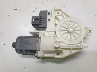 0130822304 Моторчик стеклоподъемника Mitsubishi Eclipse 4 Арт e11574298