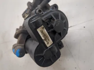 DG9Z2553C Суппорт тормозной задний левый Ford Fusion 2 Арт 20346632, вид 5