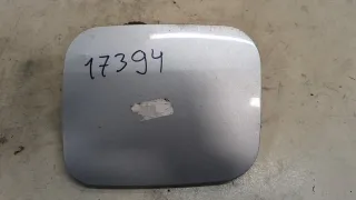 7735006030 Лючок бензобака серебристый Toyota Camry XV30 Арт 20281267, вид 1