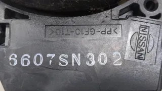 Шлейф руля Nissan Note E11 2007г. B55679U00A - Фото 3