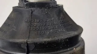 Подушка двигателя Audi A4 B5 2000г. 8D0199379F - Фото 2