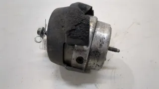 8E0199379BF Подушка двигателя Audi A4 B7 Арт 20214589, вид 2