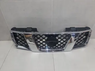 STDTJ20930 Решетка радиатора Nissan Pathfinder 3 Арт Z330374, вид 1