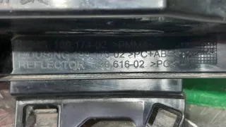 LR098398, fk7215k272 Фонарь противотуманный Land Rover Discovery sport Арт 243452RM, вид 9
