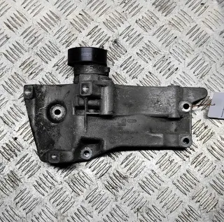036145169G Кронштейн генератора Volkswagen Polo 4 Арт 52264, вид 1