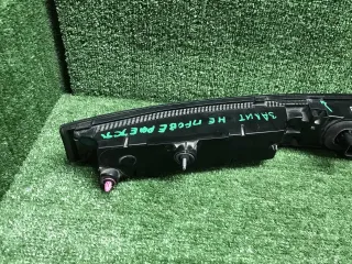LR183038 Фонарь крышки багажника Land Rover Range Rover 5 Арт 0000007915376, вид 22