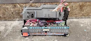 8387153 Блок предохранителей BMW X3 E83 Арт 00118452, вид 1