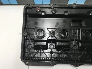1858445 Крышка головки блока (клапанная) Land Rover Freelander 2 Арт AM31635803, вид 8