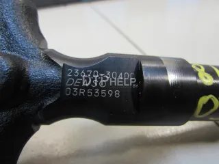 2367039365 Форсунка дизельная электрическая Toyota Land Cruiser 200 Арт AM81030506, вид 4