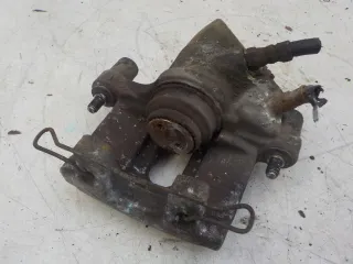 BPYK2671XC Суппорт тормозной задний левый Mazda 3 BK Арт BIT769999, вид 9
