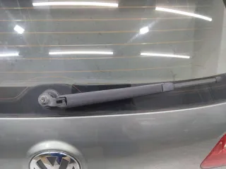  Щеткодержатель задний Volkswagen Passat B6 Арт 110067, вид 1