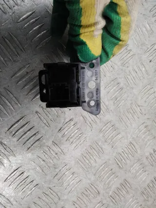 98755259701 Кнопка аварийной сигнализации Porsche  Boxster 987 Арт 109245, вид 3