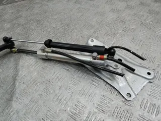 A1647400014 Амортизатор крышки багажника (3-5 двери) Mercedes ML W164 Арт 109083, вид 2