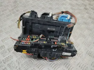 9252815 Блок предохранителей BMW 7 F01/F02 Арт 108718, вид 1