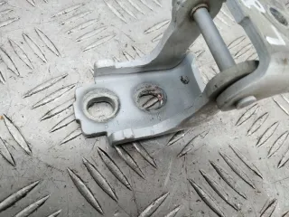 804200003R петля двери Renault Megane 3 Арт 108704, вид 2
