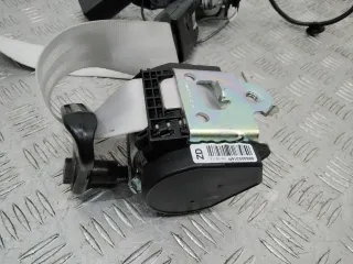 888405316R Ремень безопасности задний правый Renault Megane 3 Арт 108682, вид 3