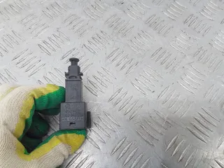 1J0945511A Датчик педали тормоза (лягушка) Volkswagen Sharan 1 restailing Арт 103742, вид 1