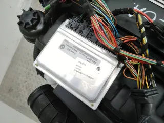 7519308 блок управления двигателем BMW 5 E39 Арт 103001