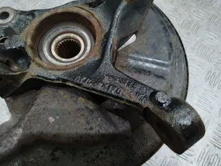 AY1C3K170BA кулак поворотный правый Ford Fiesta 6 Арт 101585, вид 2
