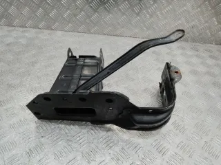  Кронштейн крепления бампера переднего Mercedes C W203 Арт 97830