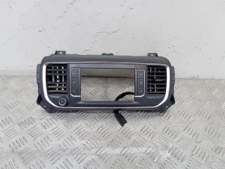 3526.0401 Рамка под магнитолу Peugeot Expert 3 Арт 91669