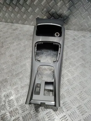 969120002R Рамка (накладка) рычага КПП Renault Laguna 3 Арт 90540, вид 1