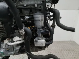 045115389 Корпус масляного фильтра Volkswagen Passat B6 Арт 90498