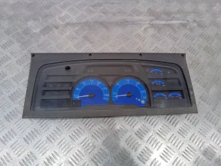  Щиток приборов (приборная панель) Renault Midlum Арт 90371