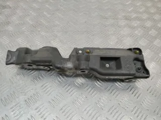 631220010R Кронштейн крепления крыла Renault Scenic 3 Арт 84511