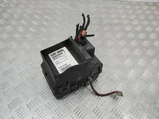 8200429860 Блок предохранителей Renault Espace 4 Арт 83699