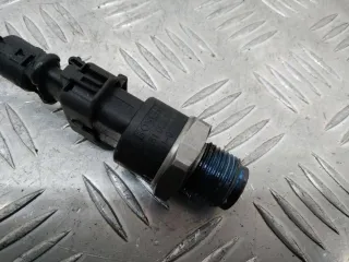 0281002719,8200391398 Датчик давления топлива Renault Scenic 2 Арт 83430, вид 2