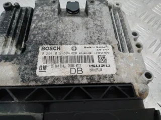 0281012694,55560810 Блок управления двигателем Opel Astra H Арт 83082, вид 2