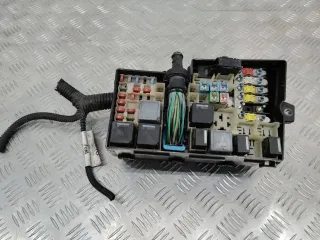 3M5T-14A067-BC Блок предохранителей Ford Focus 2 Арт 82914