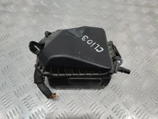 674658A Блок предохранителей Renault Clio 3 Арт 82912