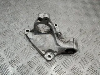 9653552680 Кронштейн полуоси Citroen C4 Picasso 1 Арт 82750