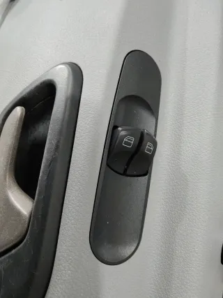  Блок управления стеклоподъемниками Mercedes Sprinter W906 Арт 81089
