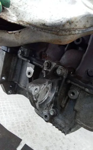  Кронштейн полуоси Renault Clio 3 Арт 2_76637