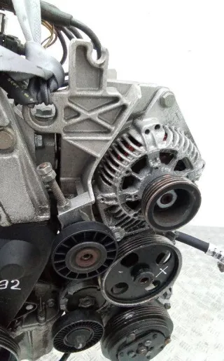 Кронштейн генератора Renault Clio 2 1999г.  - Фото 2