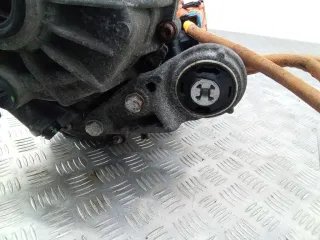  Подушка крепления двигателя Peugeot 3008 1 Арт 2_72189