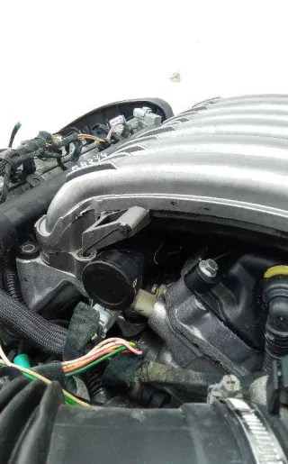 9630333180 топливная рампа Peugeot 406 Арт 2_68275